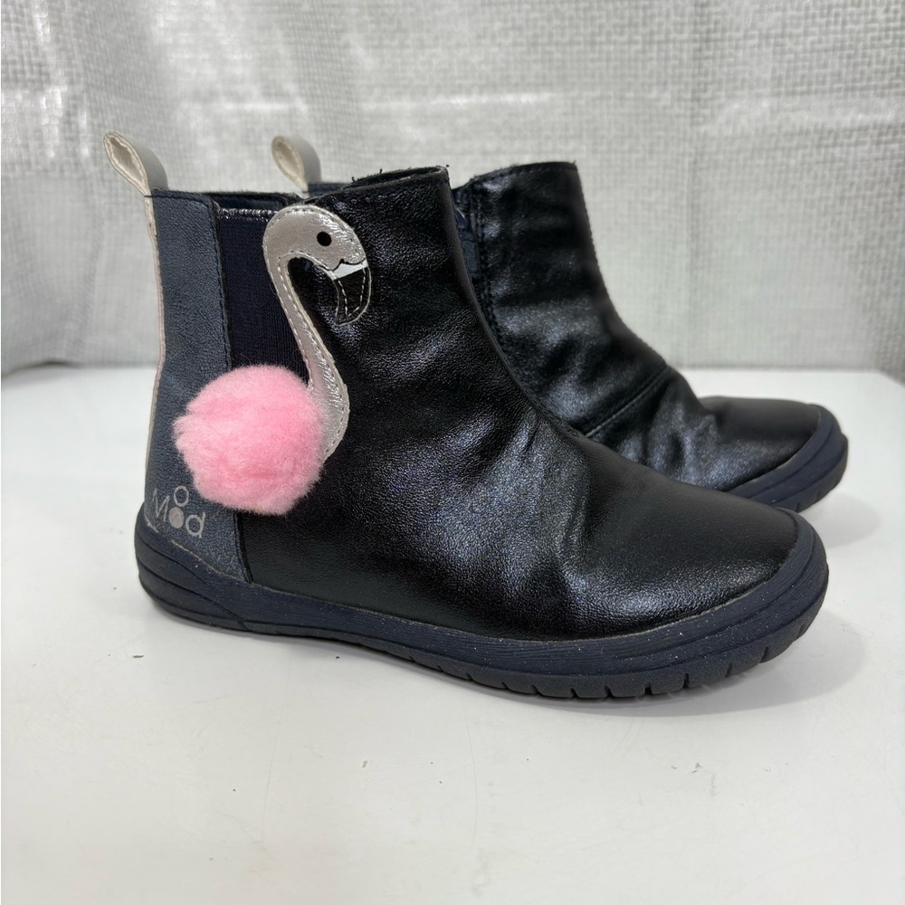 Mod 8’s Black Leather Boots for Girls euro size 27
